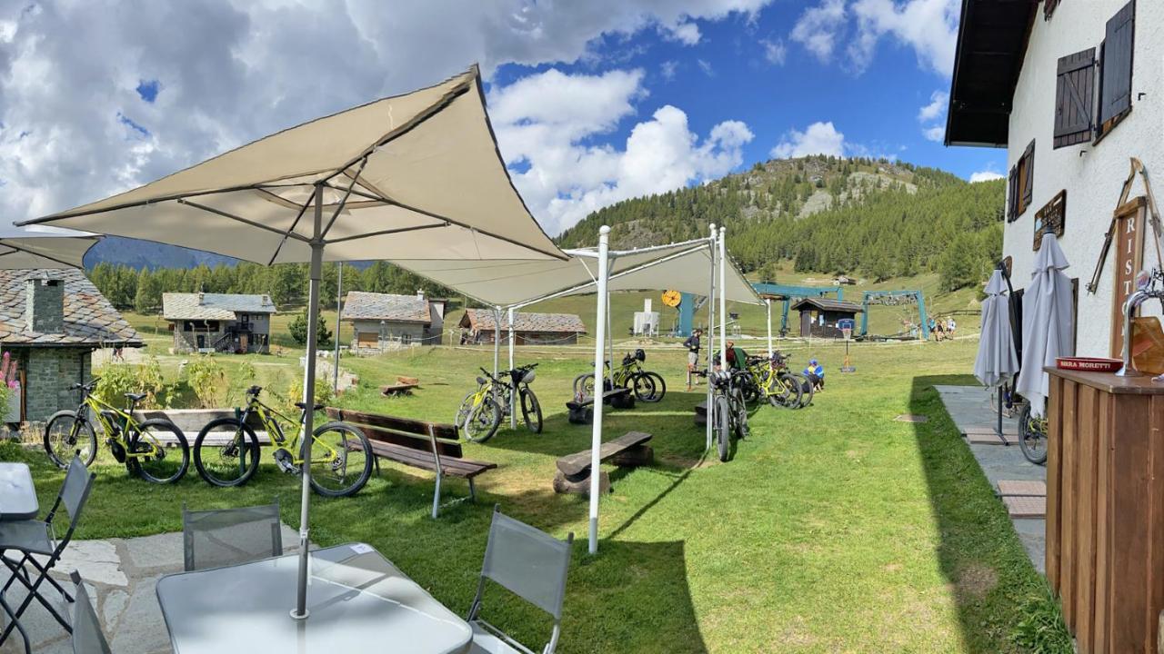 Locanda Ristorante Bar Del Lago Chamois Bagian luar foto