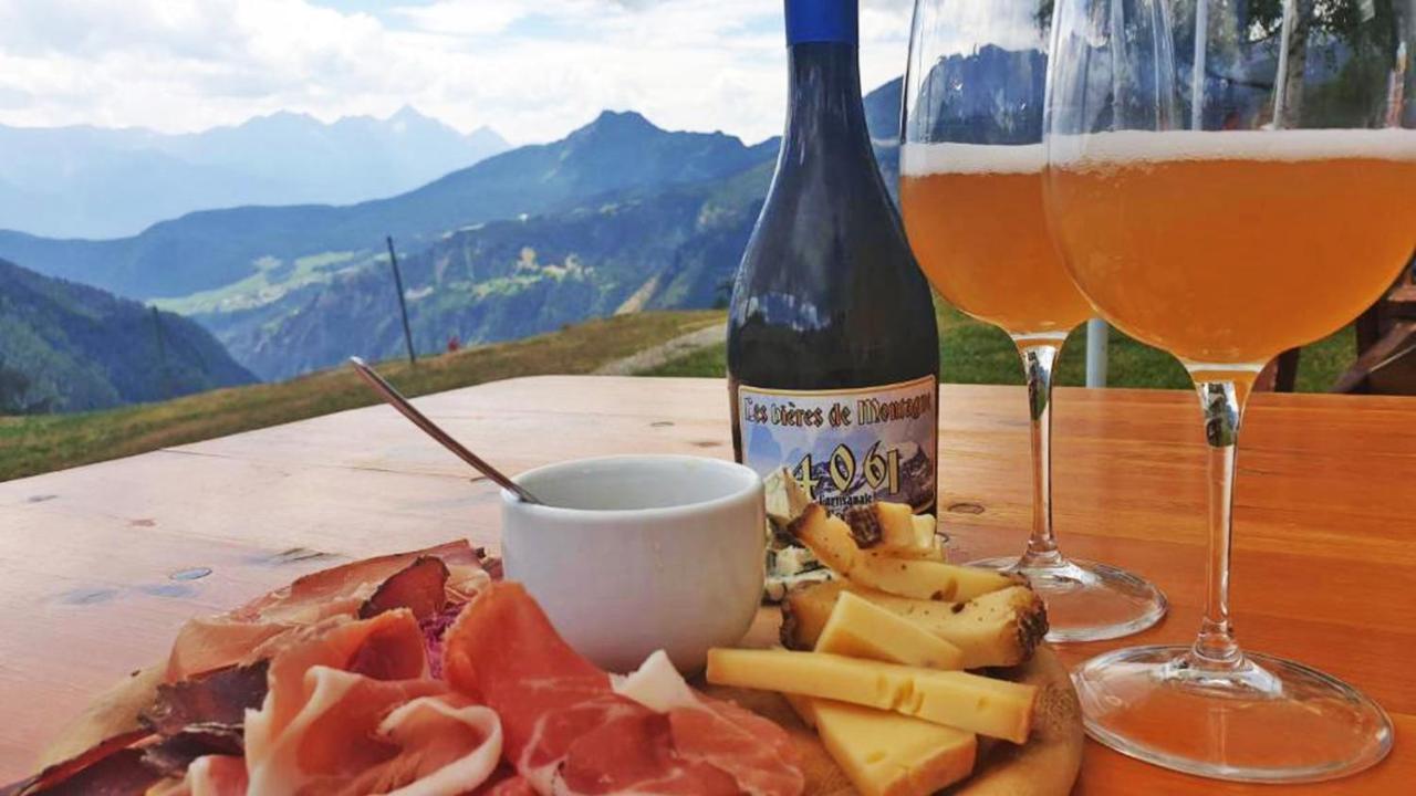 Locanda Ristorante Bar Del Lago Chamois Bagian luar foto
